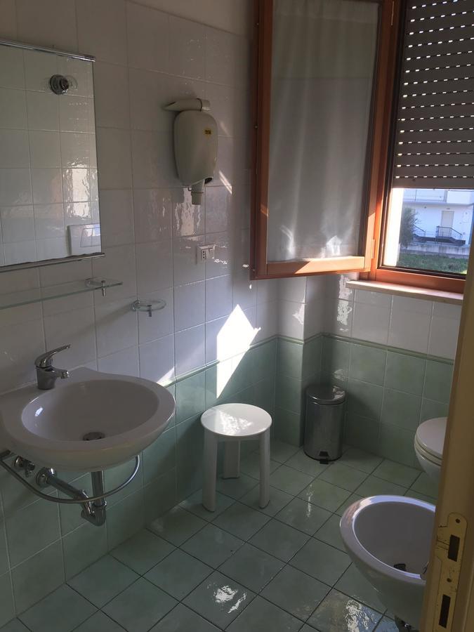Claudia Residence Алба Адриатика Екстериор снимка