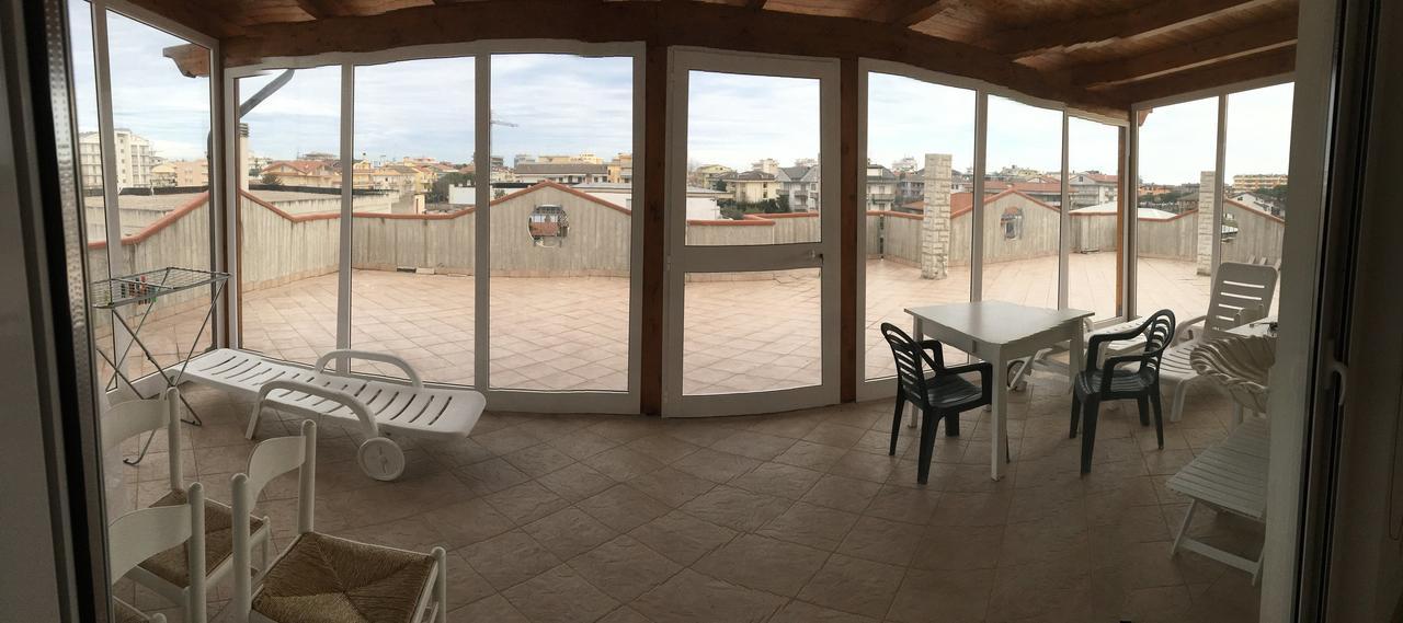 Claudia Residence Алба Адриатика Екстериор снимка