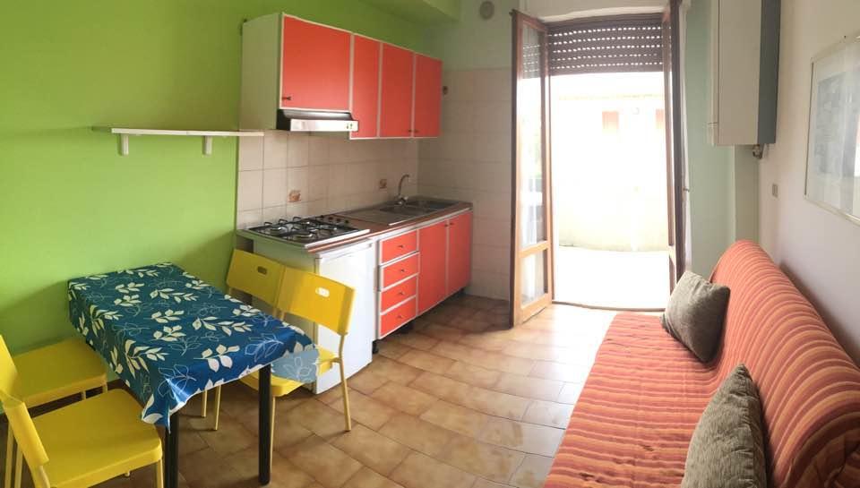 Claudia Residence Алба Адриатика Екстериор снимка